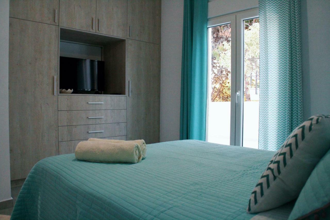 Orama Suites II Като Дарацо Екстериор снимка